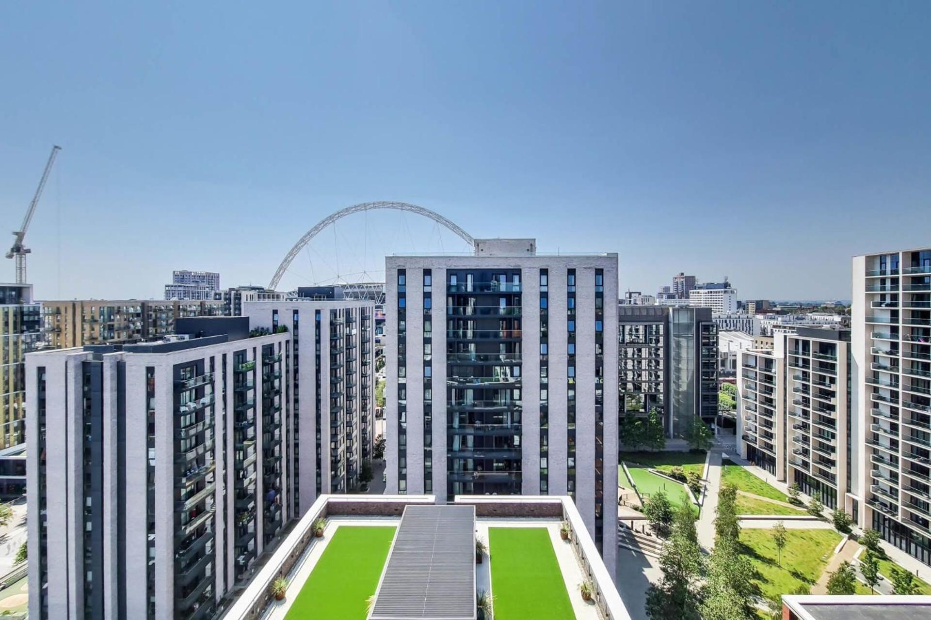 Botanical-Inspired Apartments At Repton Gardens Right In The Heart Of Wembley Park London Exteriör bild