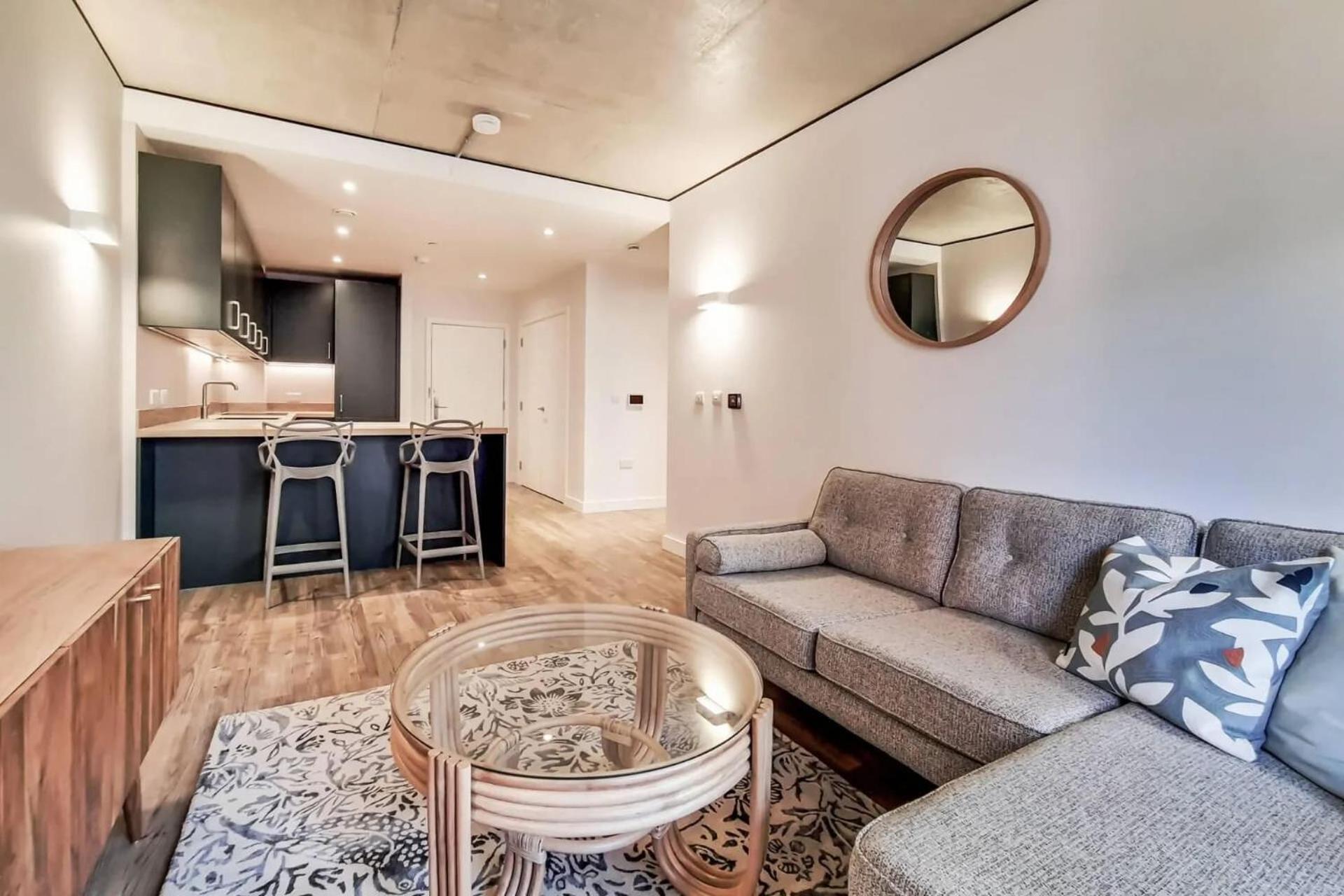 Botanical-Inspired Apartments At Repton Gardens Right In The Heart Of Wembley Park London Exteriör bild